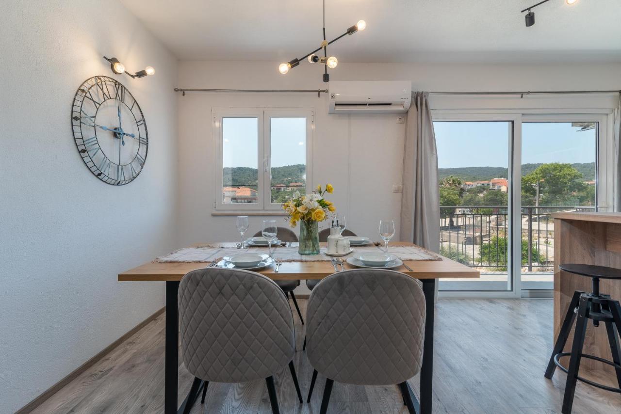 Beach Apartman Marela Slatine Εξωτερικό φωτογραφία