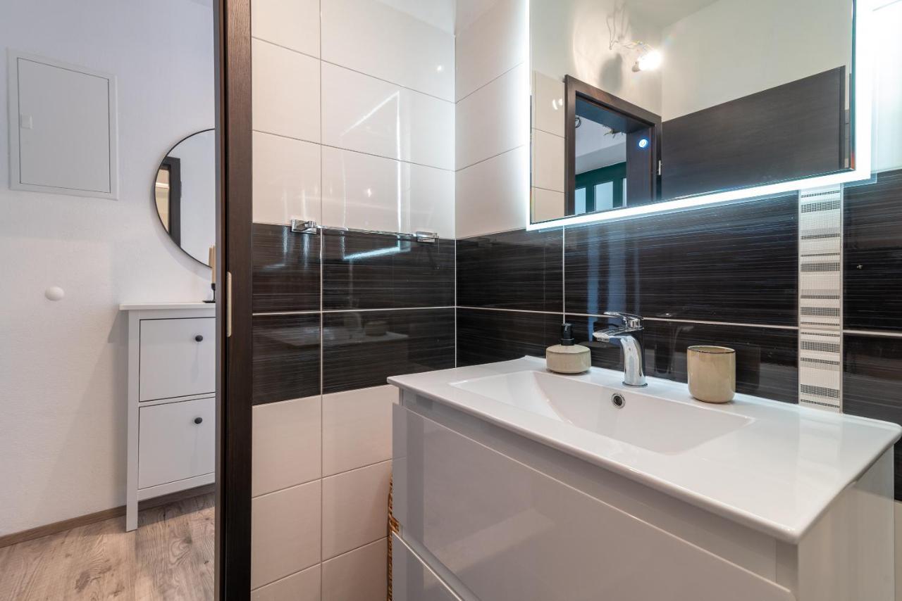 Beach Apartman Marela Slatine Εξωτερικό φωτογραφία